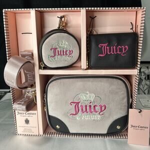 NEW Juicy Couture 4 Pc Gift Set Double Entry Camera Bag With Strap Coin Pouch Ca